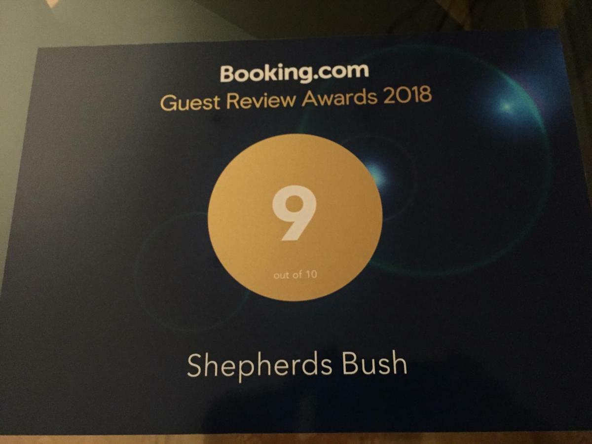 Perfect 2 Bedroom Flat Shepherds Bush W12 Apartment *